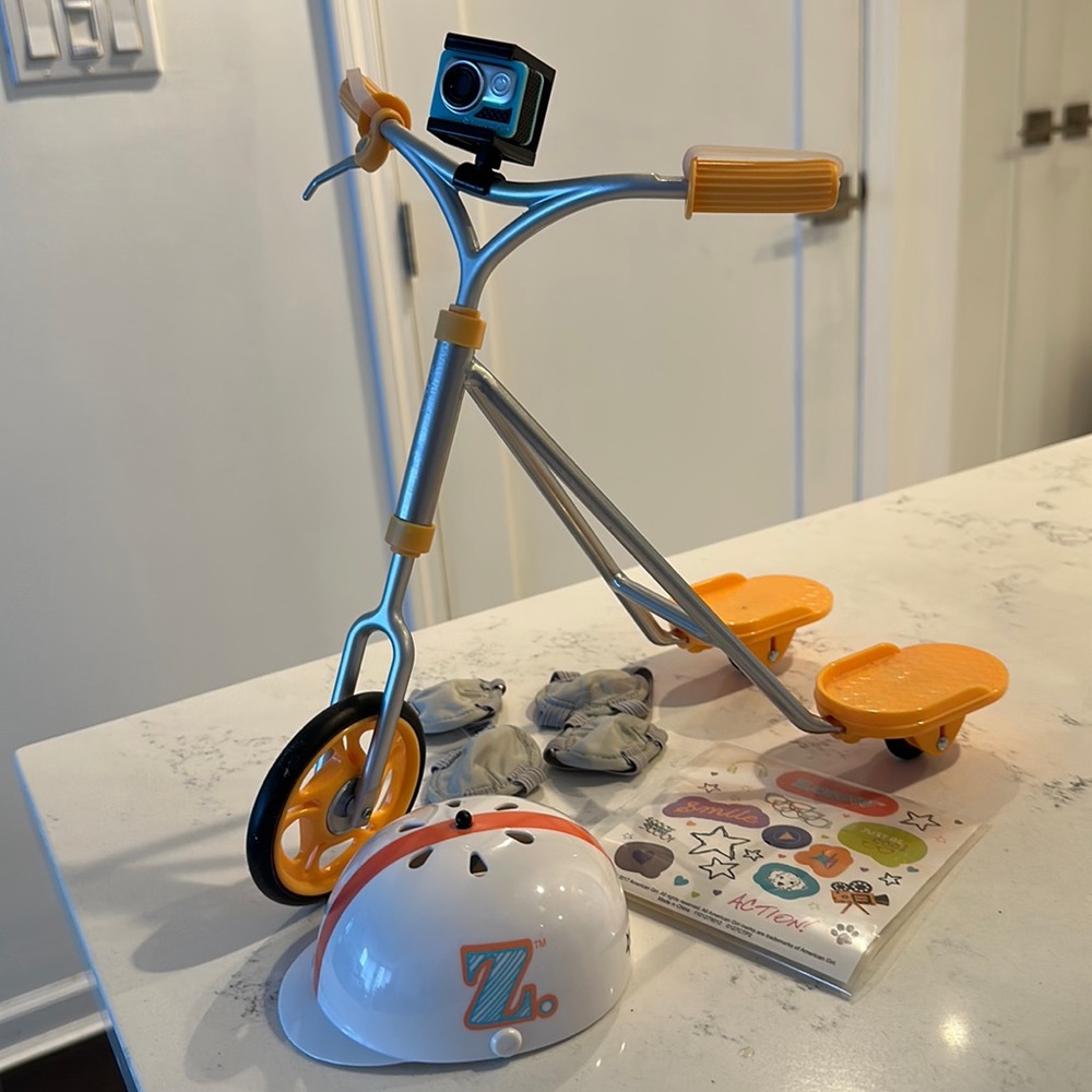 American Girl Z's Scooter set